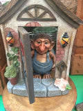 Little troll opening door