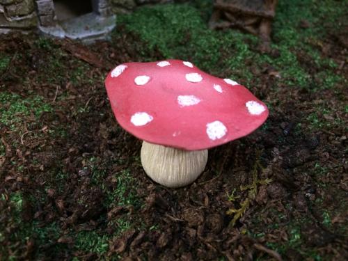 Red Toadstool Table